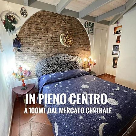 L'Ora Delle Streghe B&B Centralissimo Ліворно Екстер'єр фото